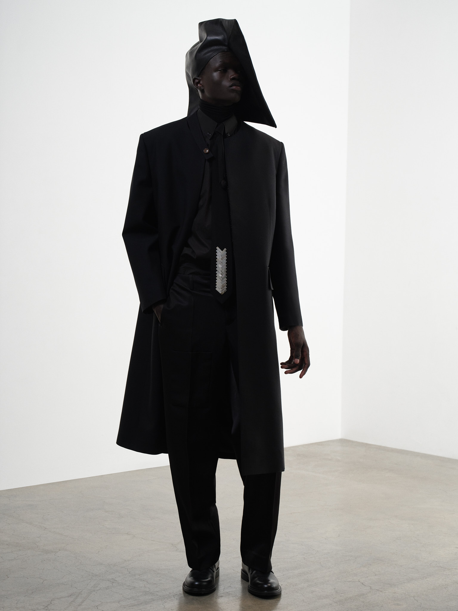 20251121_NICOMEDE_LOOKBOOK_SH_Look 11_0033